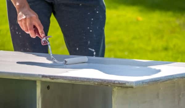 paint a kitchen table