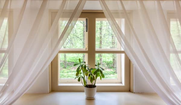 Choosing the Right Curtain Length for Your Space 