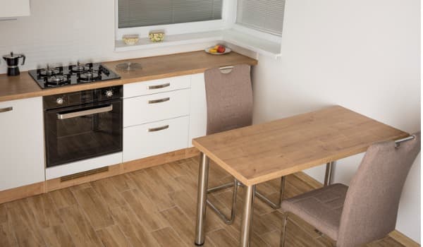 What are the benefits of having a kitchen table bench seat