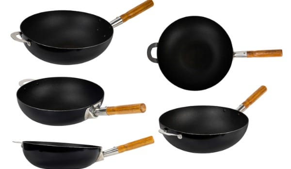 What Types Of Skillets Are Available