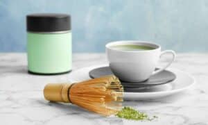 How To Whisk Matcha